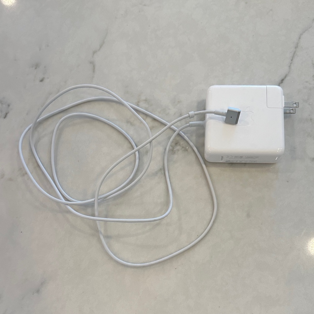 Mac White Power Adapter with Cable - great used condition!